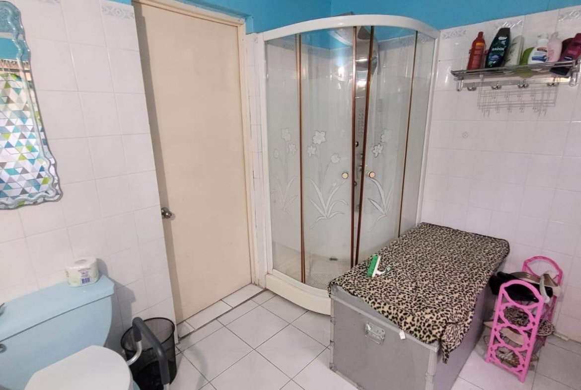 Twelfth image of 206 Seaton Boulevard in SYDENHAM GARDENS, St. Catherine, Jamaica - property is For Sale