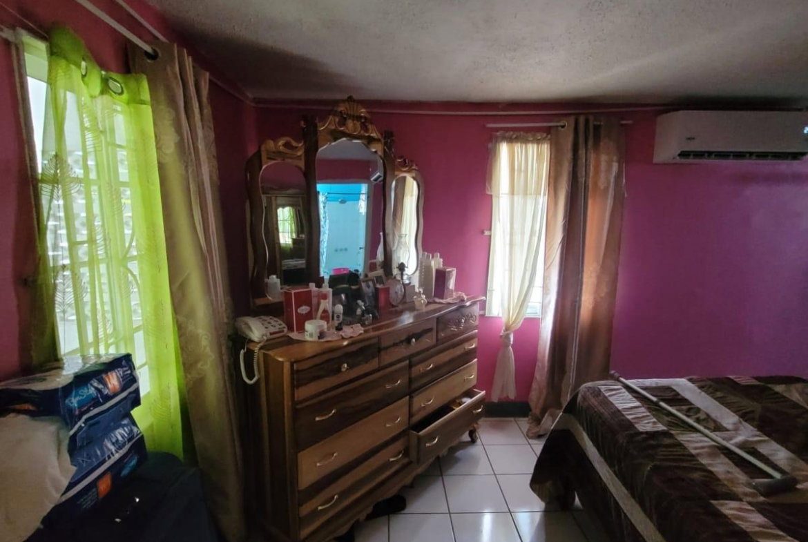 Seventh image of 206 Seaton Boulevard in SYDENHAM GARDENS, St. Catherine, Jamaica - property is For Sale