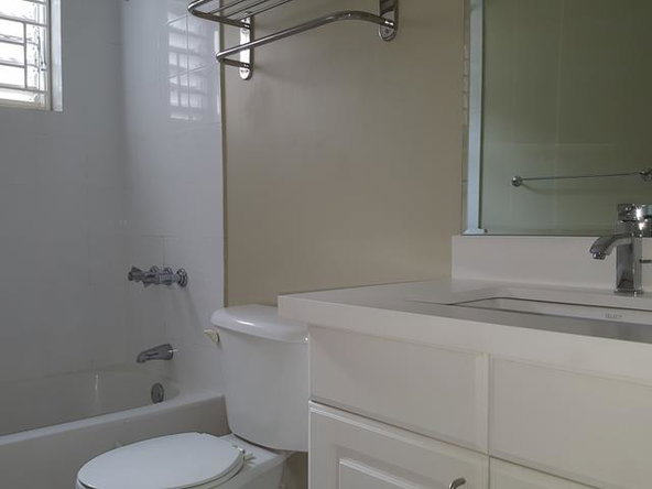 Fifteenth image of Earls Court in Kingston 8, St. Andrew, Jamaica - property is For Rent