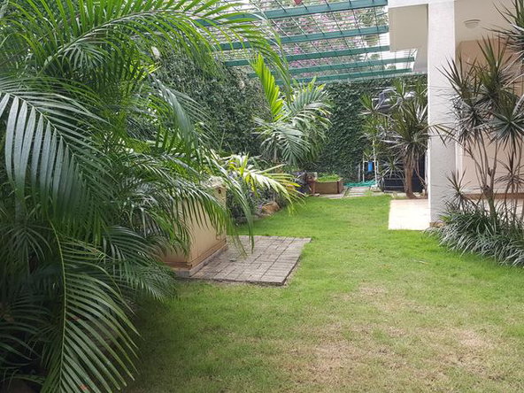Nineteenth image of Earls Court in Kingston 8, St. Andrew, Jamaica - property is For Rent