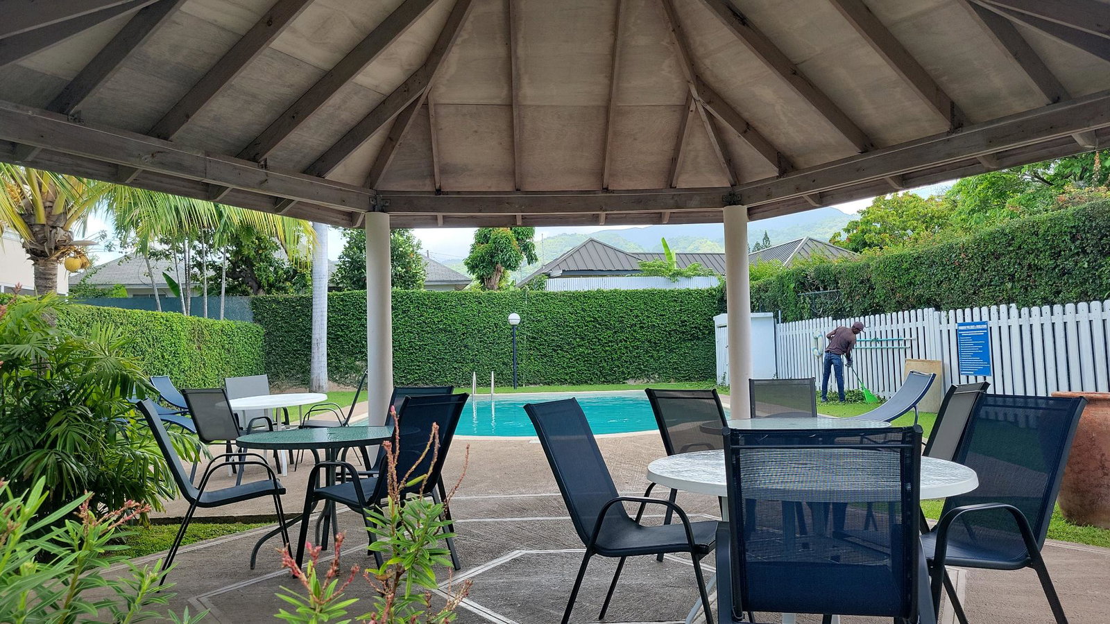Twenty-First image of Earls Court in Kingston 8, St. Andrew, Jamaica - property is For Rent