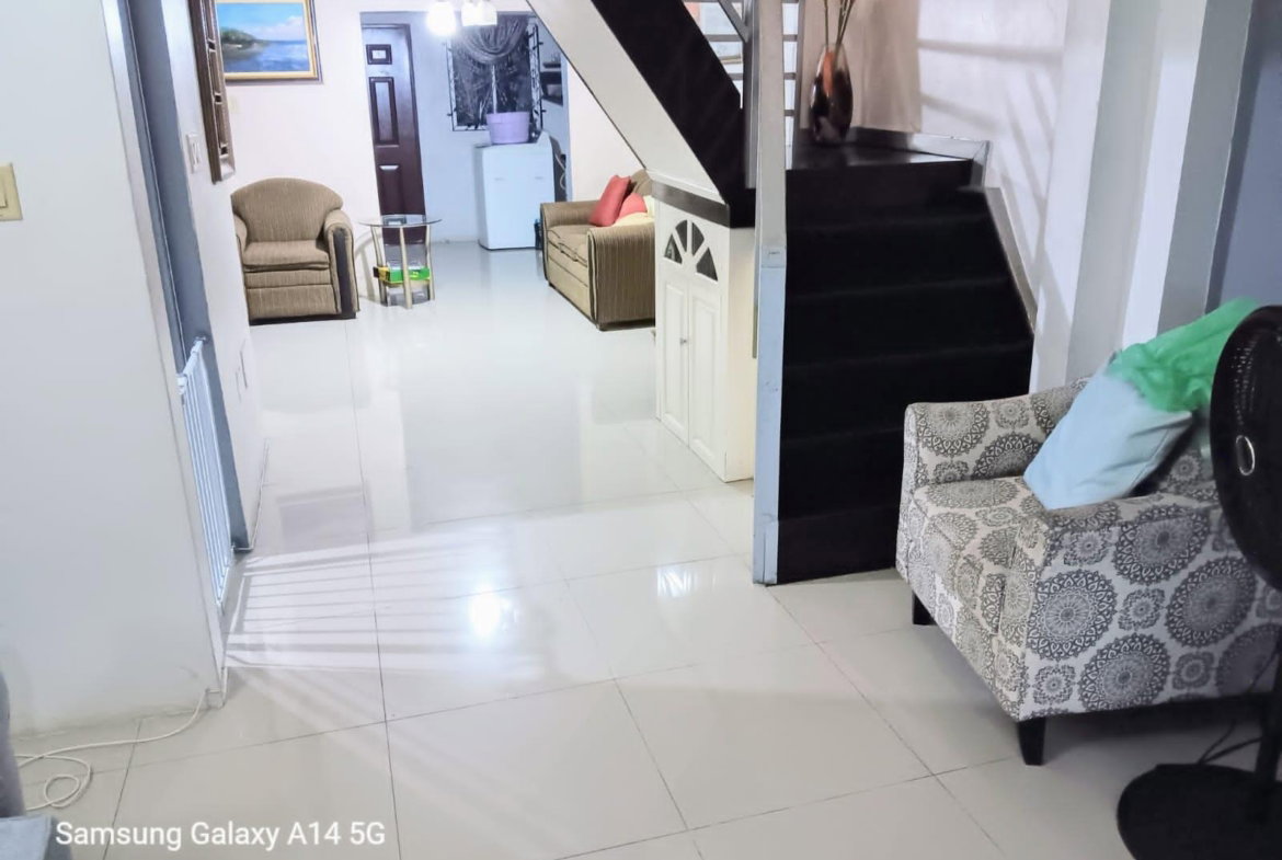 Third image of 18 Ridgeway Road in Kingston 19, St. Andrew, Jamaica - property is For Rent