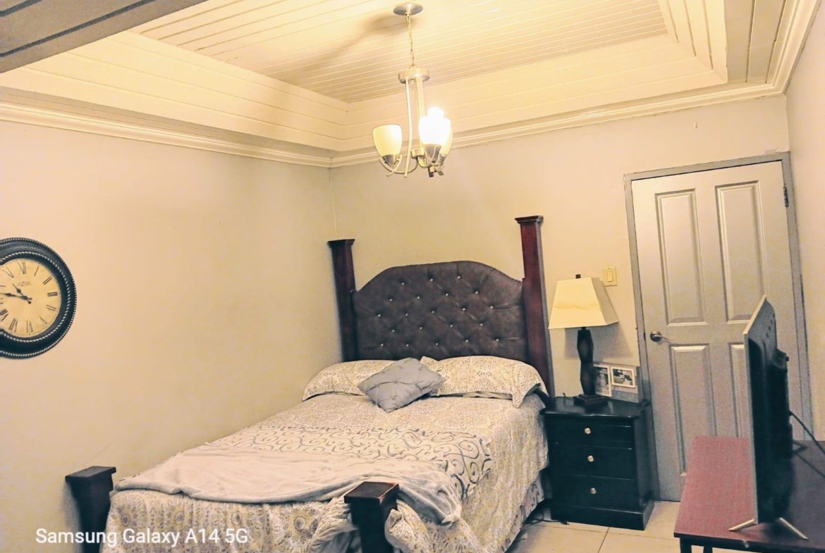 Seventh image of 18 Ridgeway Road in Kingston 19, St. Andrew, Jamaica - property is For Rent