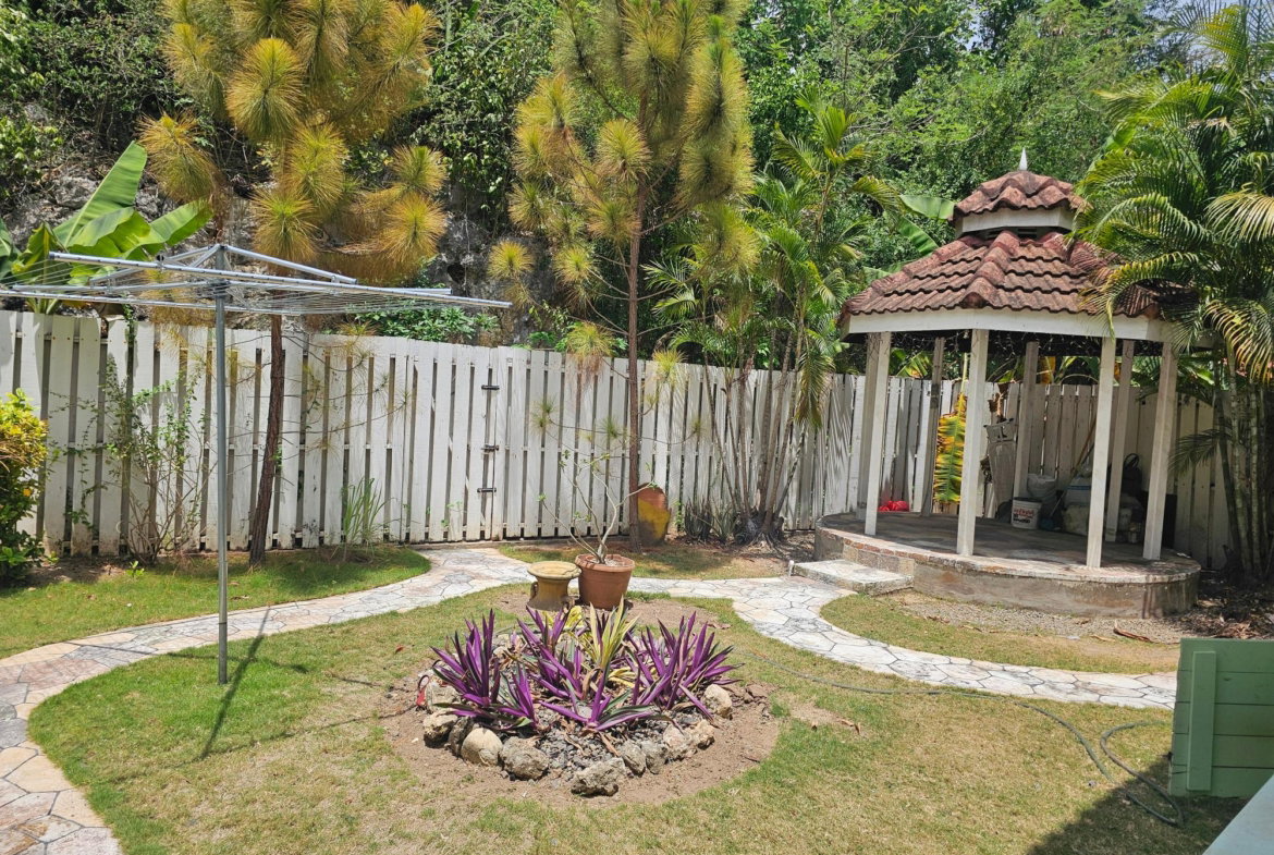 Twenty-Fourth image of 33 Mountain Pride, Long Moun in Kingston 6, St. Andrew, Jamaica - property is For Rent