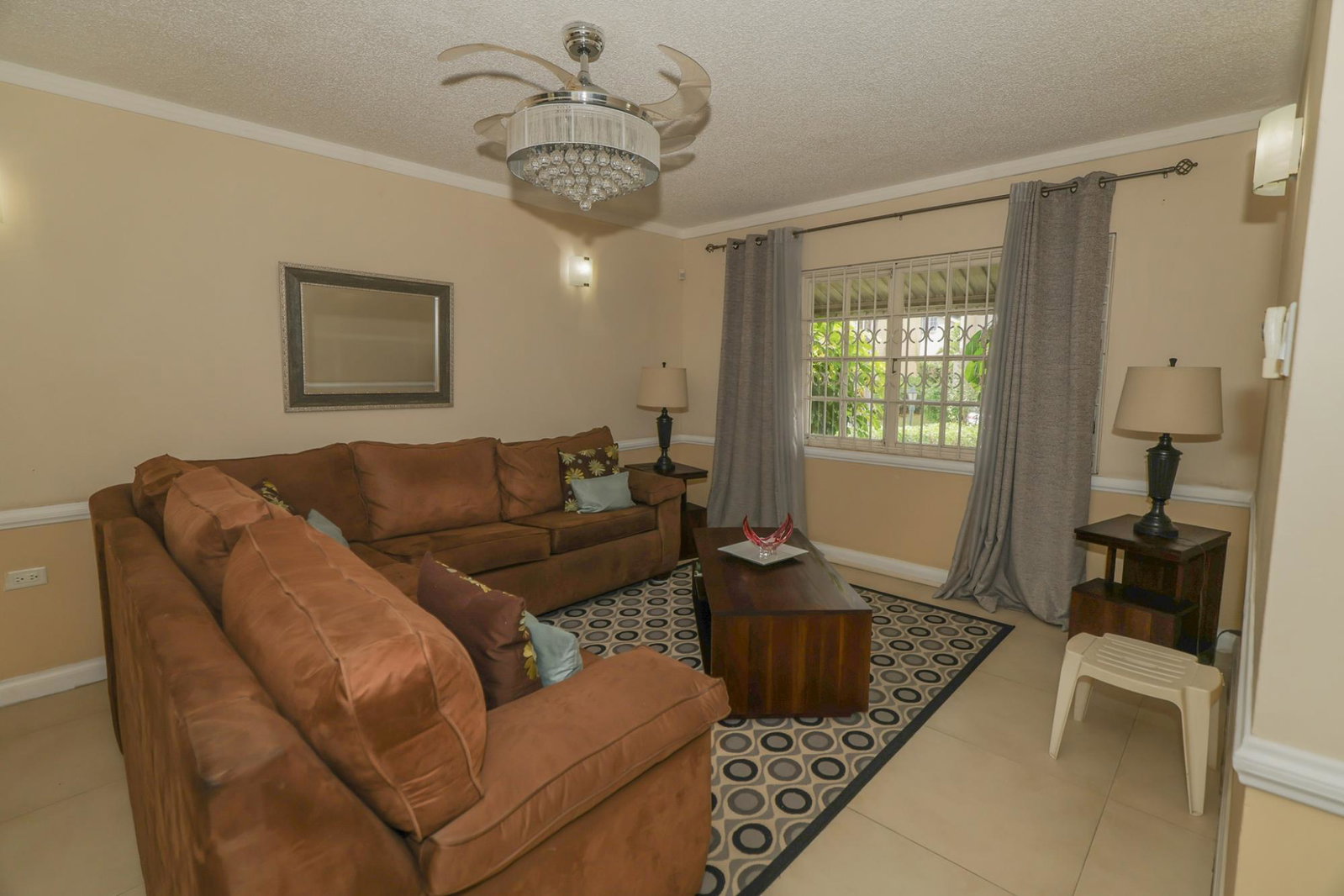 Spacious-4-Bedroom-Townhouse-for-Rent-on-Lady-Musgrave-Rd-St.-Andrew Fifth image of 7-69 Lady Musgrave Road in Kingston 10, St. Andrew, Jamaica - property is For Rent