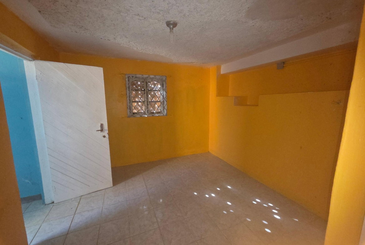 Ninth image of Jones Lane in Christiana, Manchester, Jamaica - property is For Sale