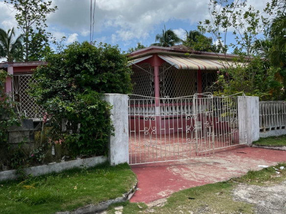 First image of 14 Longwood Contemporary Clo in Santa Cruz, St. Elizabeth, Jamaica - property is For Sale