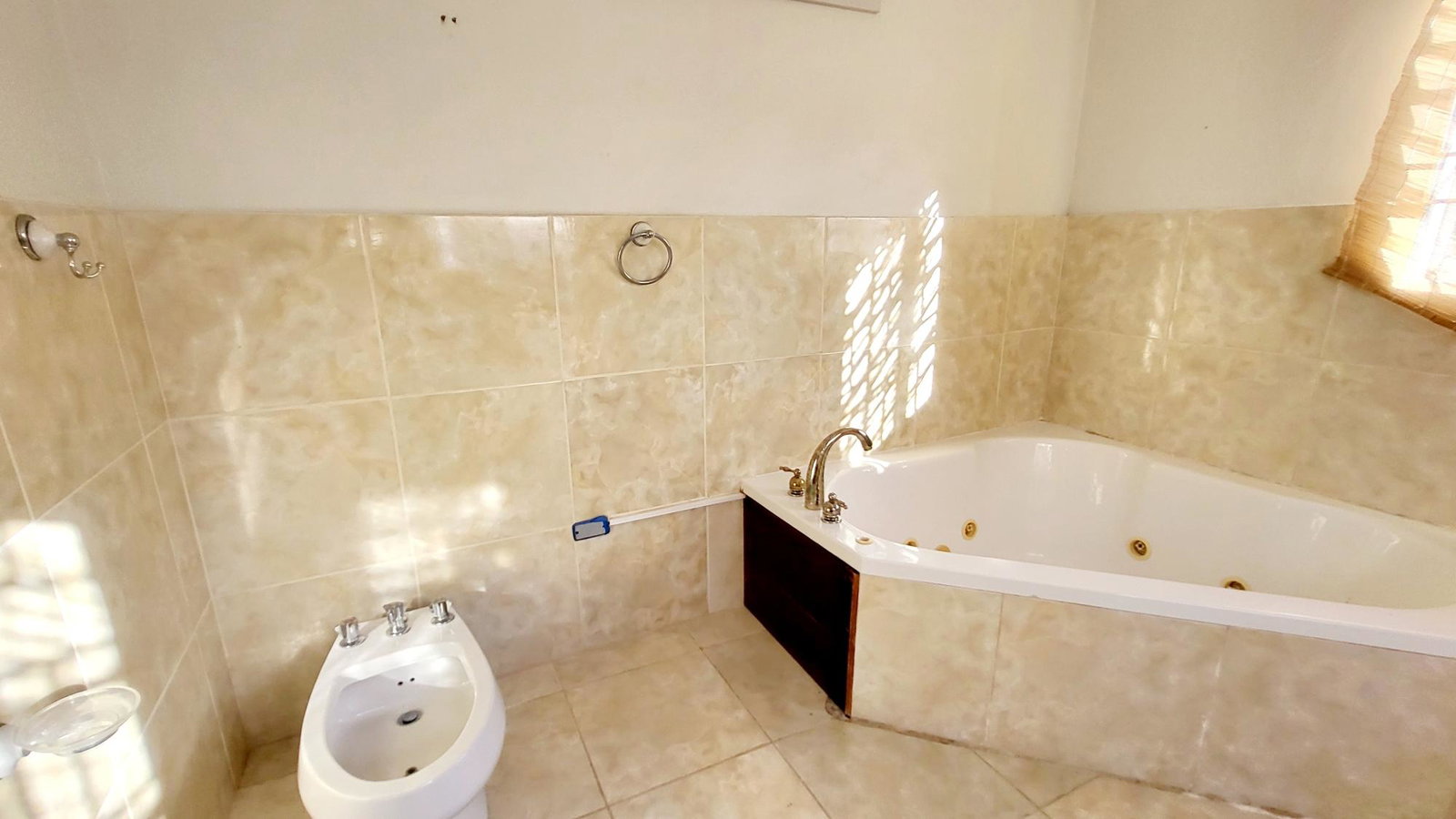 Sixteenth image of Belle Air, Mt. Edgecombe in Runaway Bay, St. Ann, Jamaica - property is For Sale