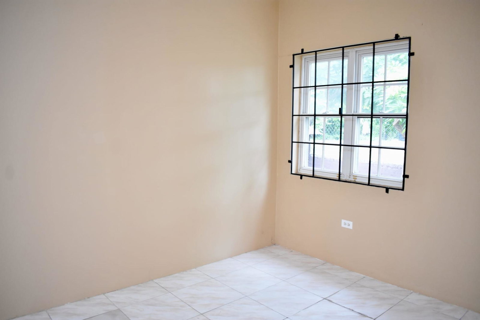 Ninth image of 4 South Lucine, Constant sp in Kingston 10, St. Andrew, Jamaica - property is For Sale