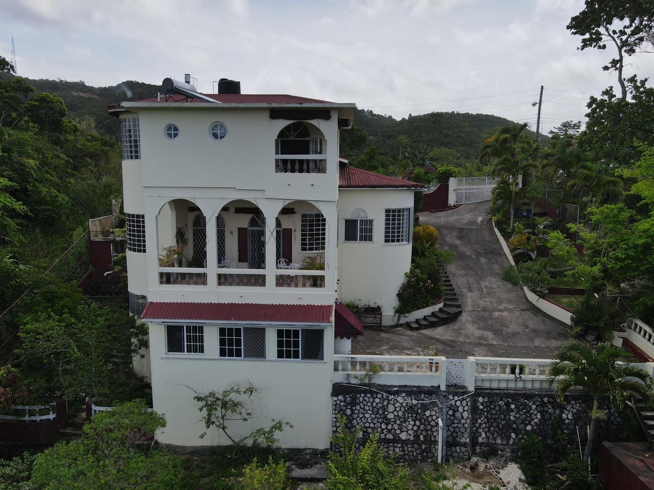 Sixth image of 12 Woodland Circle in Red Hills, St. Andrew, Jamaica - property is For Sale