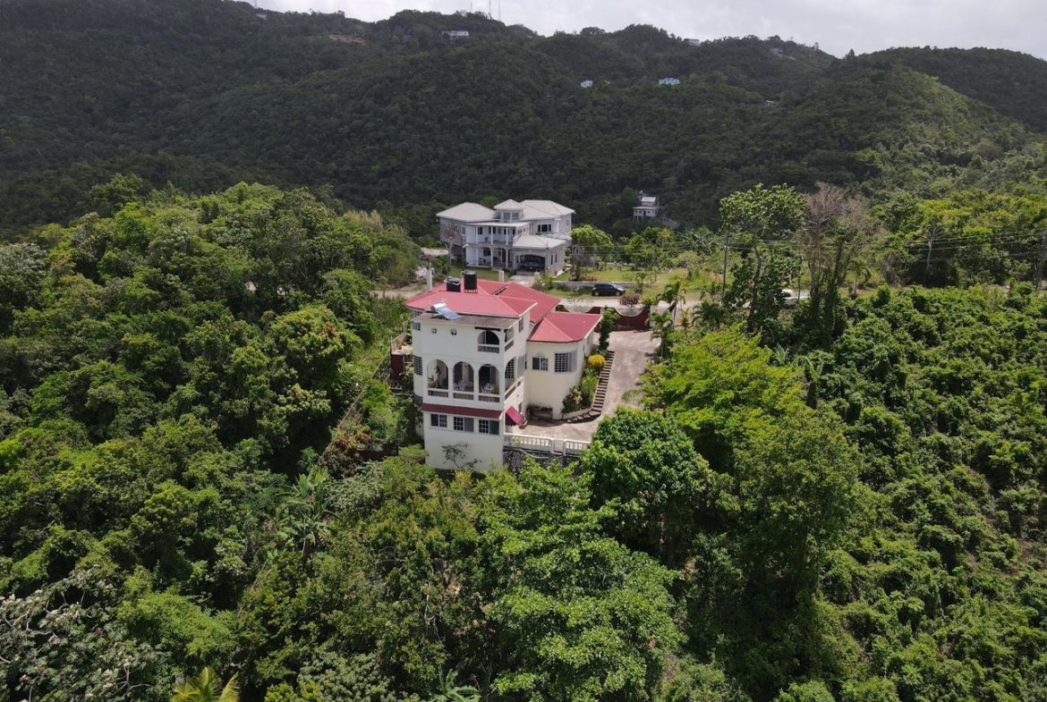 Seventh image of 12 Woodland Circle in Red Hills, St. Andrew, Jamaica - property is For Sale
