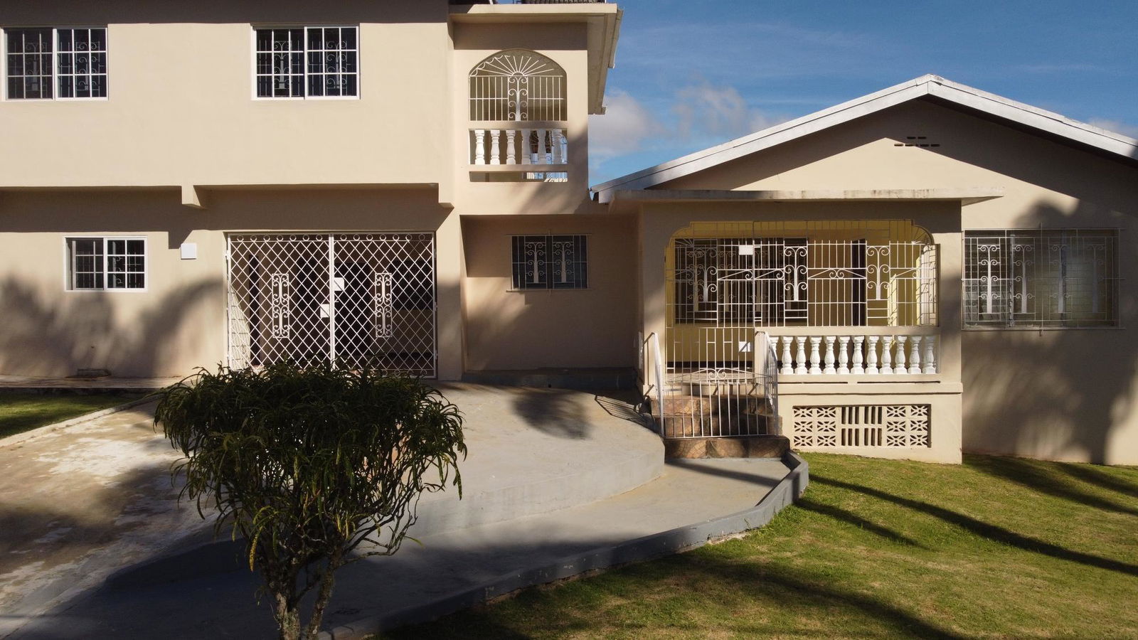 Twenty-Fourth image of 5 Hampton Court in Mandeville, Manchester, Jamaica - property is For Rent