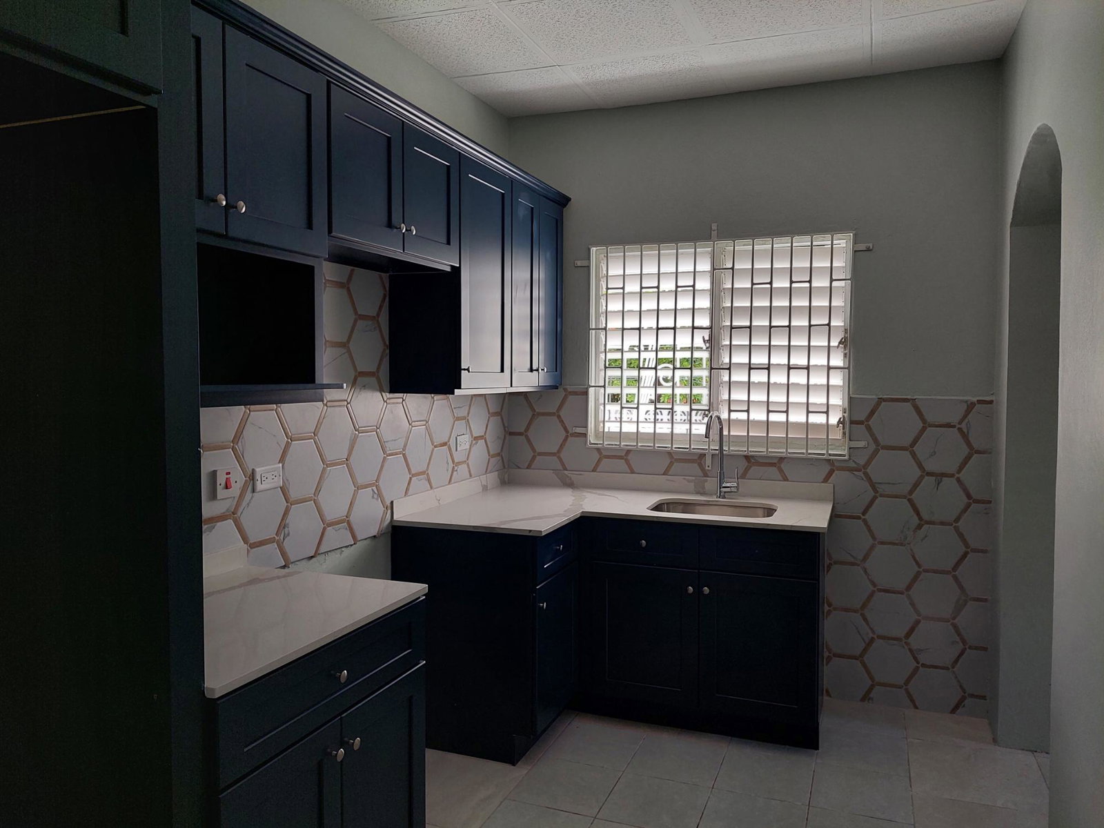 Thirteenth image of Unit A-10 Calcraft Avenue in Kingston 8, St. Andrew, Jamaica - property is For Rent