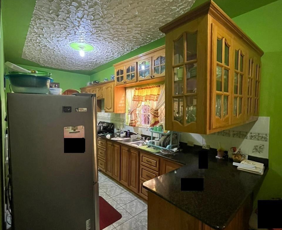 Twelfth image of Cedar Ave, Portmore Pines in Portmore Pines, St. Catherine, Jamaica - property is For Rent