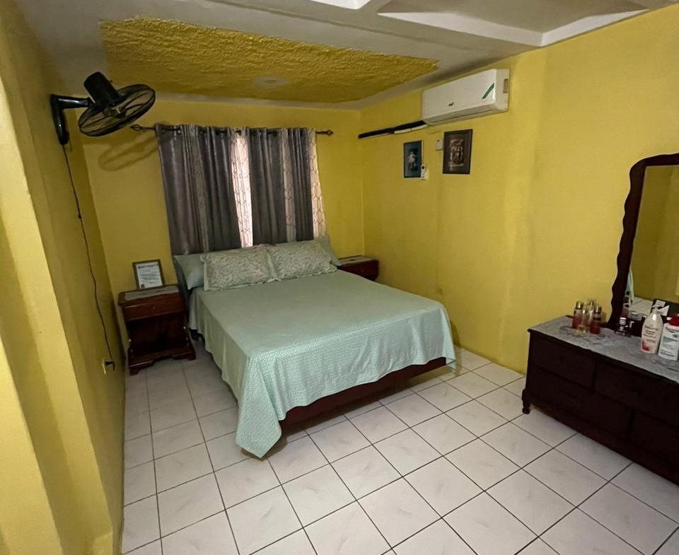 Fifth image of Cedar Ave, Portmore Pines in Portmore Pines, St. Catherine, Jamaica - property is For Rent
