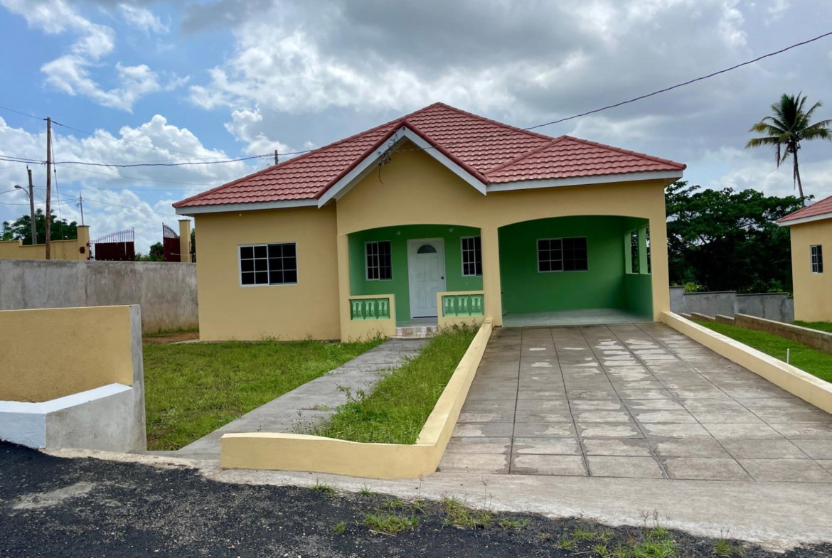 Fourth image of Lot 5 Bynloss Linstead in Linstead, St. Catherine, Jamaica - property is For Sale