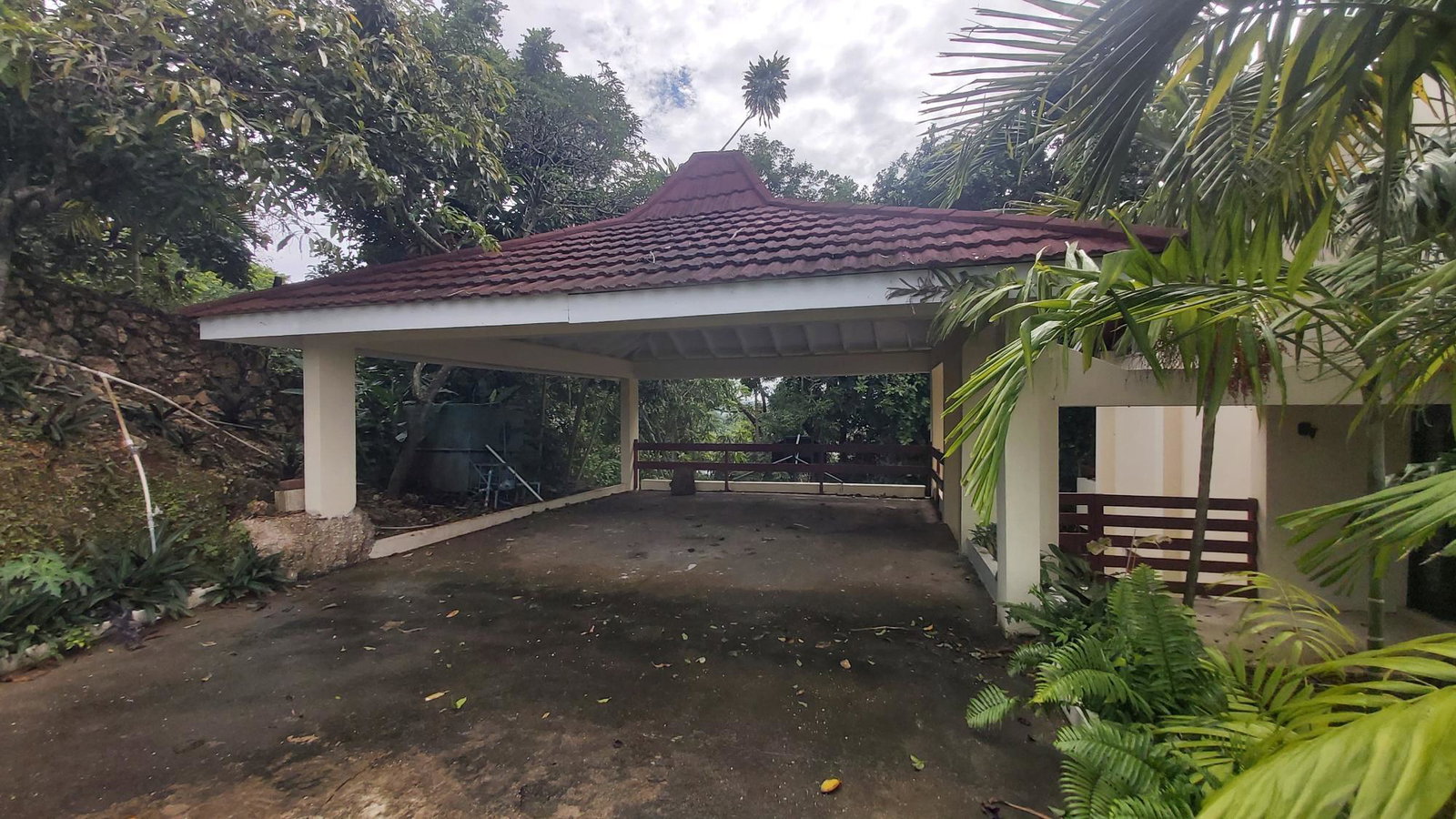 Fifth image of 11 Montgomery Way in Kingston 9, St. Andrew, Jamaica - property is For Sale