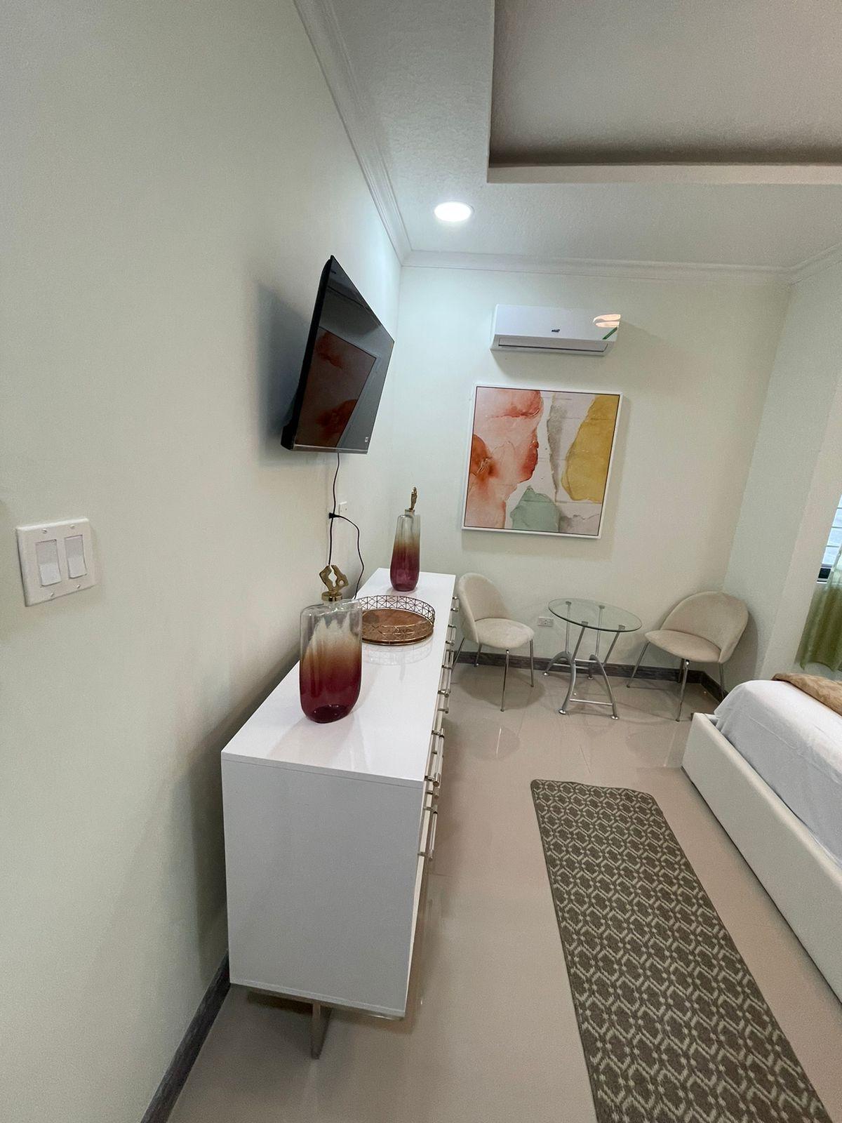 Tenth image of 4- Wellington Dr, Liguanea in Kingston 6, St. Andrew, Jamaica - property is For Sale