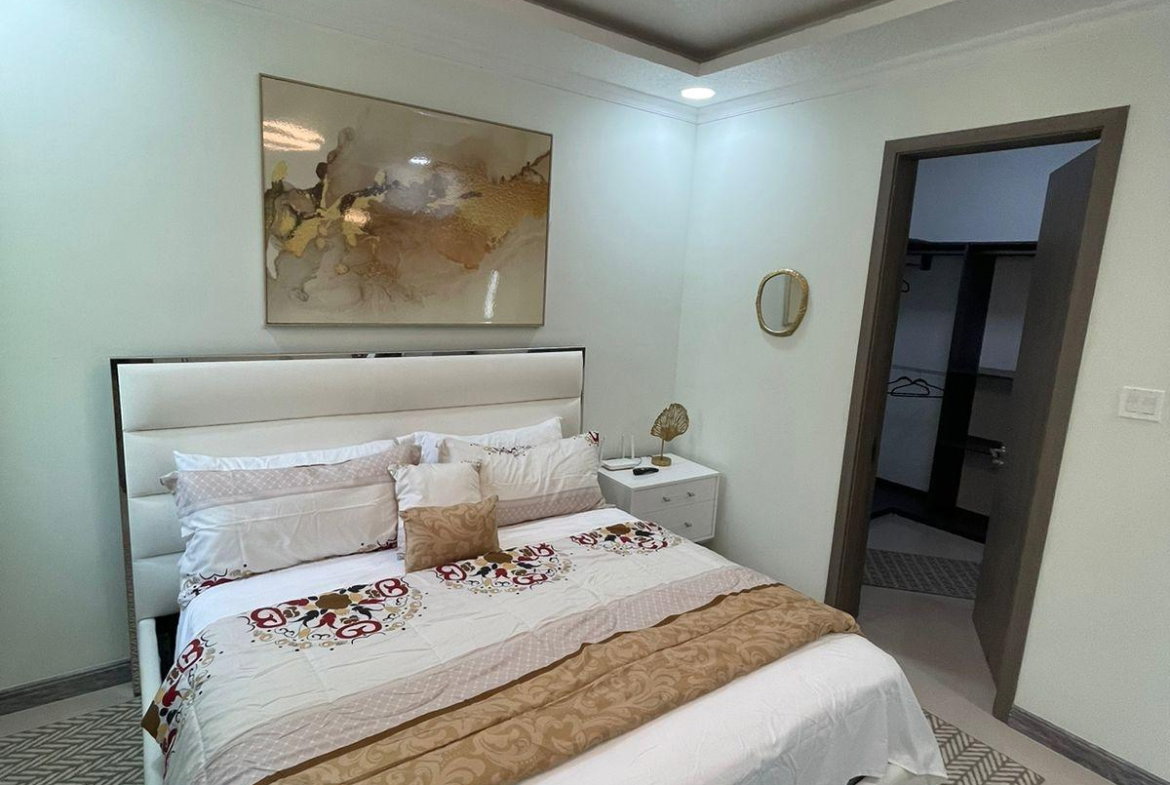 Fifteenth image of 4- Wellington Dr, Liguanea in Kingston 6, St. Andrew, Jamaica - property is For Sale