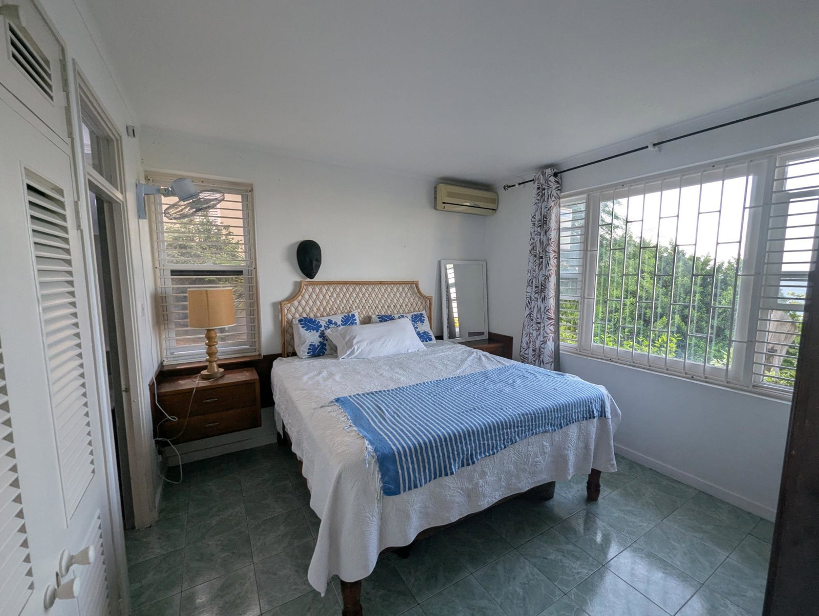 Sixth image of 4- Columbus Heights in Ocho Rios, St. Ann, Jamaica - property is For Sale