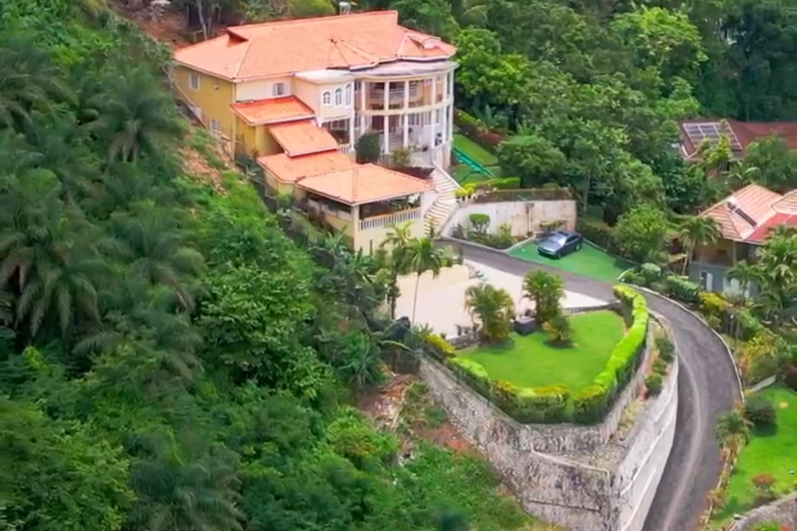 Stunning-4-Bedroom-House-for-Sale-in-Stony-Hill-St.-Andrew-Jamaica Second image of Old Stony Hill Road in Kingston 9, St. Andrew, Jamaica - property is For Sale