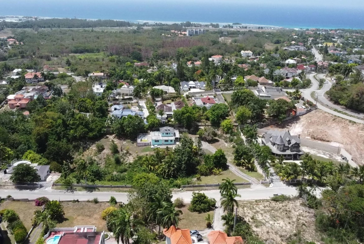 Seventeenth image of Charles Avenue in Ironshore, St. James, Jamaica - property is For Sale