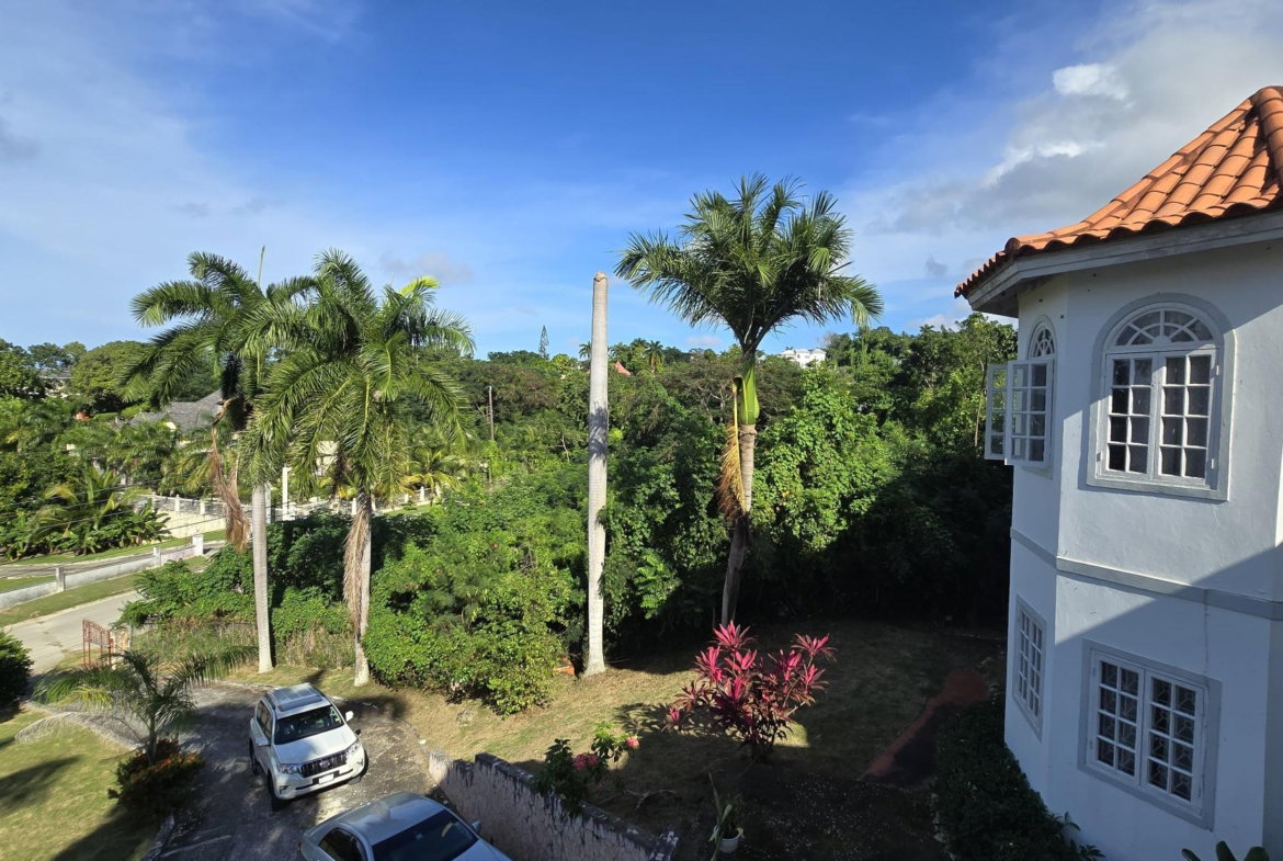 Seventh image of Charles Avenue in Ironshore, St. James, Jamaica - property is For Sale