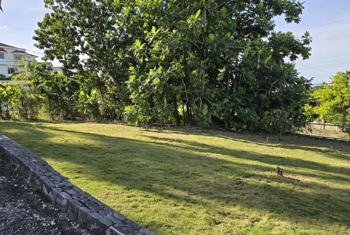 Eighth image of Charles Avenue in Ironshore, St. James, Jamaica - property is For Sale