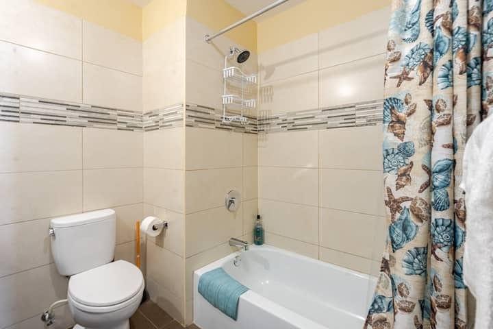Seventh image of 610-1-3 Ruthven Road in Kingston 5, St. Andrew, Jamaica - property is For Rent