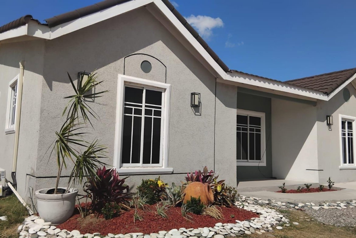 First image of 210 Toby Hammocks in Tobby Heights, Clarendon, Jamaica - property is For Sale