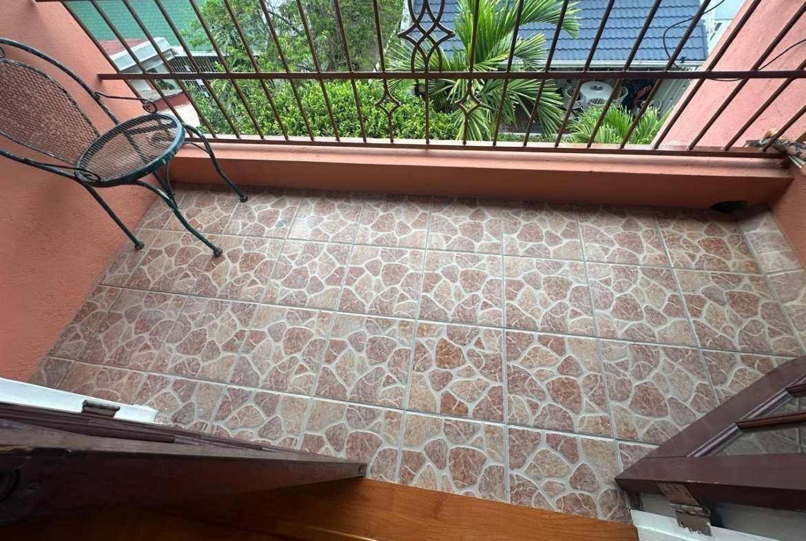Fourteenth image of 5 Linstone Crescent, Kingst in Kingston 10, St. Andrew, Jamaica - property is For Rent