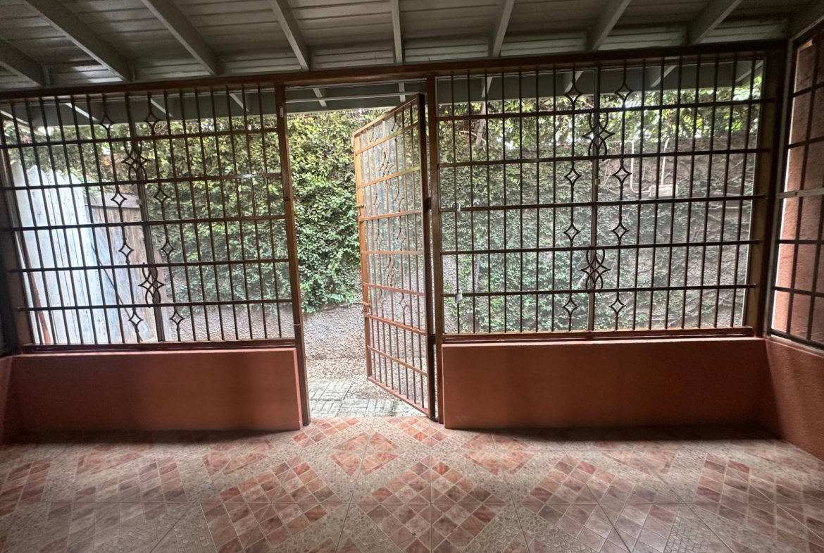 Fifteenth image of 5 Linstone Crescent, Kingst in Kingston 10, St. Andrew, Jamaica - property is For Rent