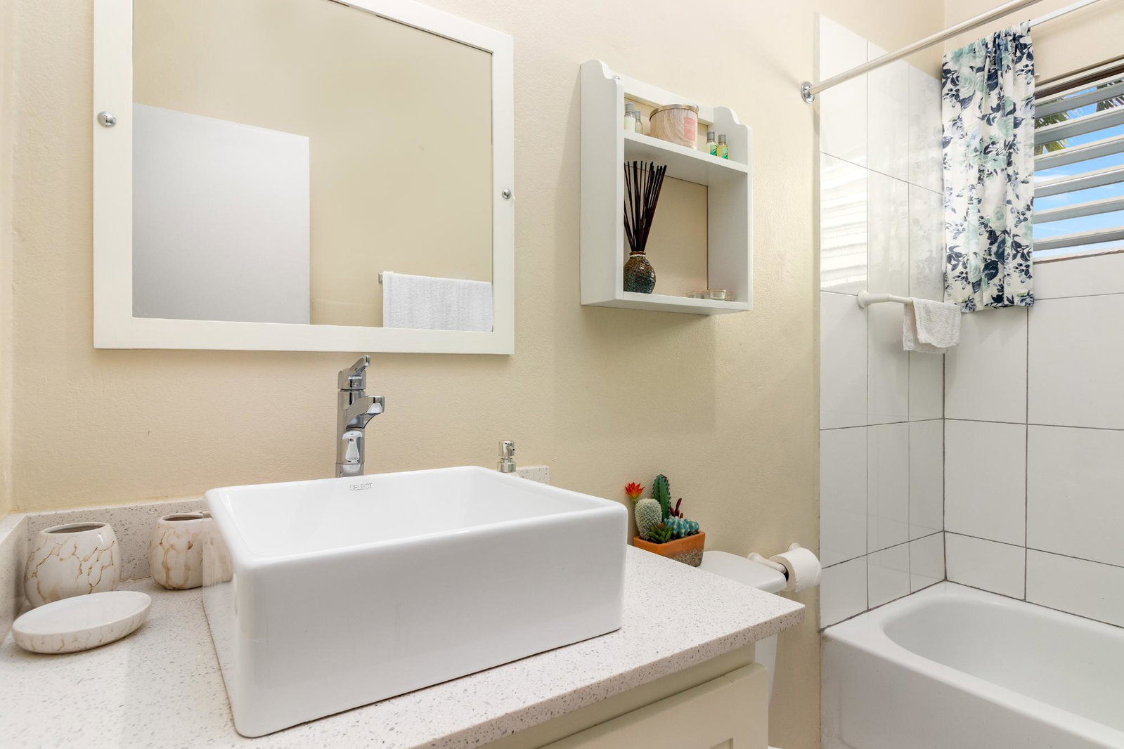 Sixth image of 16-55a Lady Musgrave Road in Kingston 10, St. Andrew, Jamaica - property is For Sale