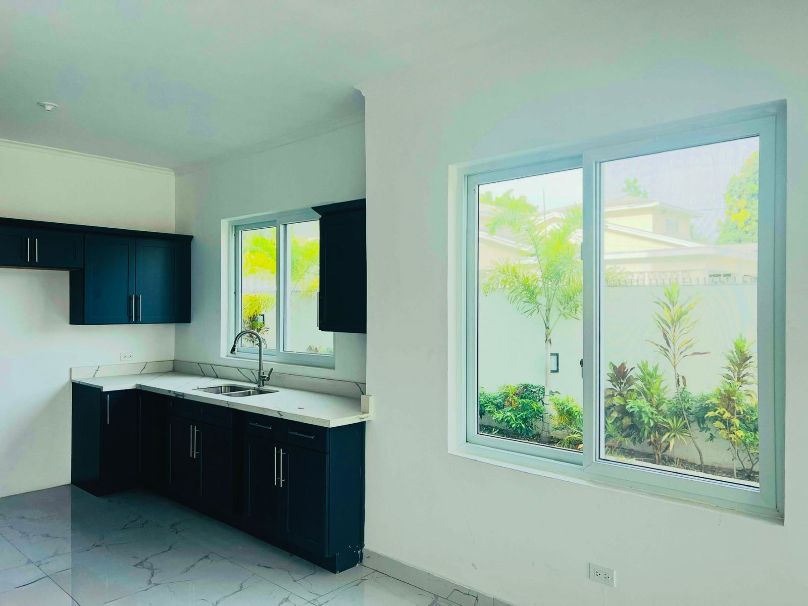Ultra-Modern-Apartment-for-Sale-on-Paddington-Terrace-St.-Andrew-Jamaica Ninth image of 3-56 Paddingron Terrace in Kingston 6, St. Andrew, Jamaica - property is For Sale