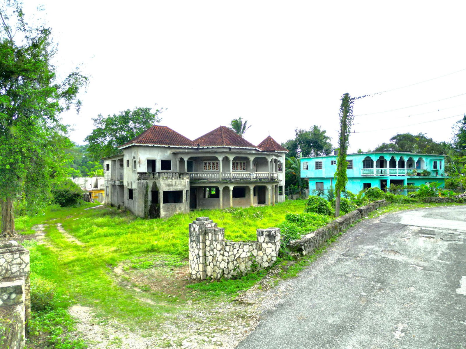 Third image of Cambridge Ducketts in Cambridge, St. James, Jamaica - property is For Sale