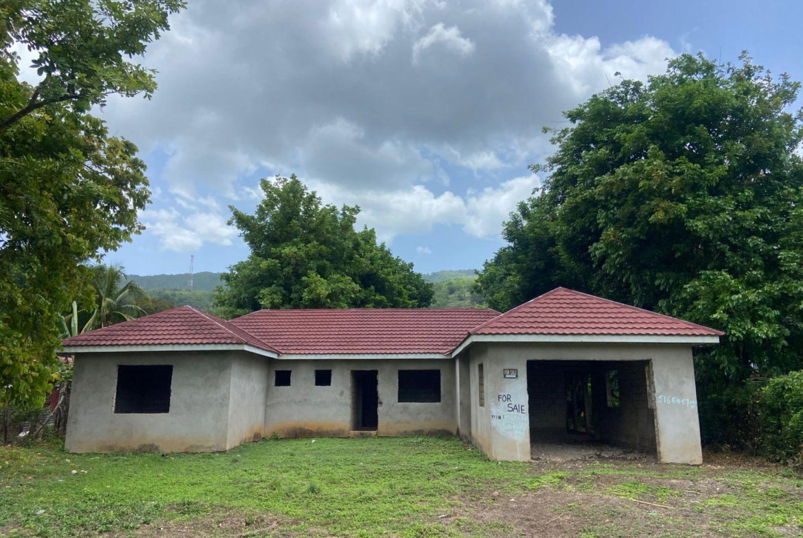 Third image of Old Porus Road Manchester in Porus, Manchester, Jamaica - property is For Sale