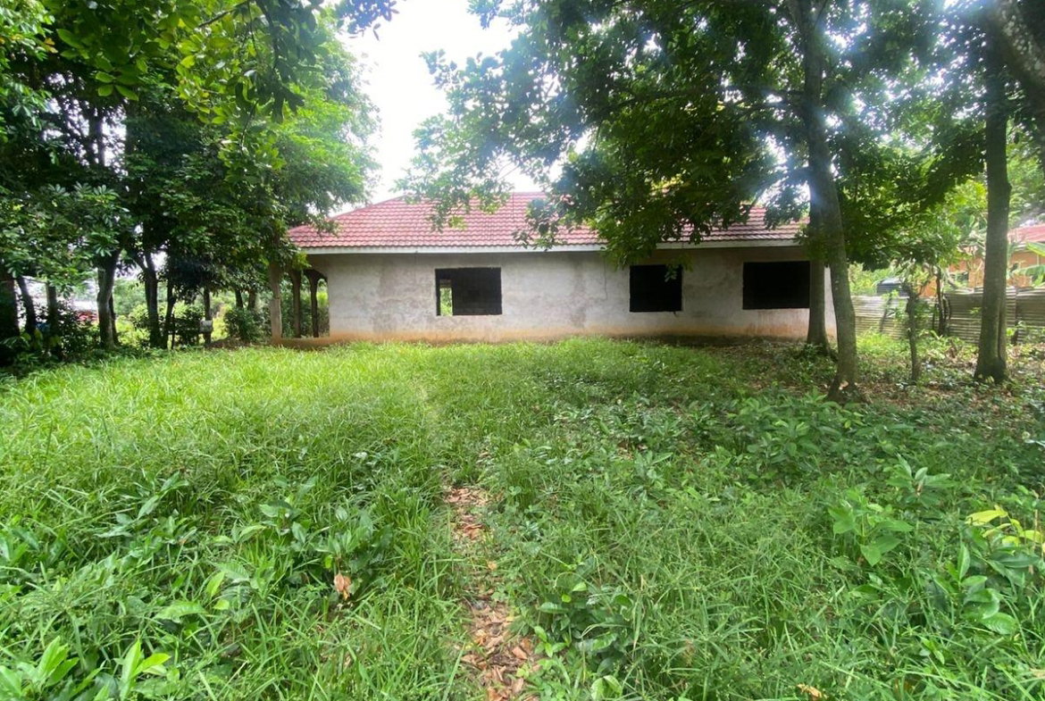 Fourth image of Old Porus Road Manchester in Porus, Manchester, Jamaica - property is For Sale