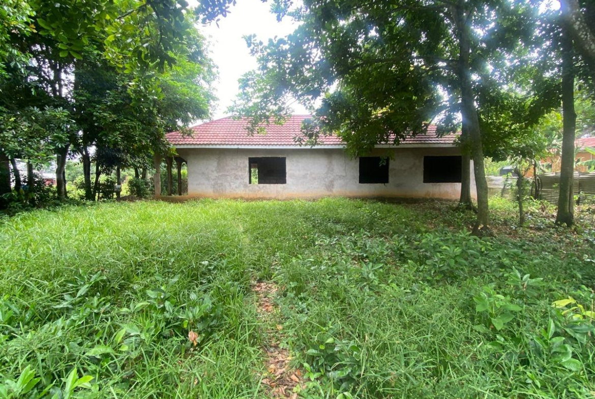Fifth image of Old Porus Road Manchester in Porus, Manchester, Jamaica - property is For Sale
