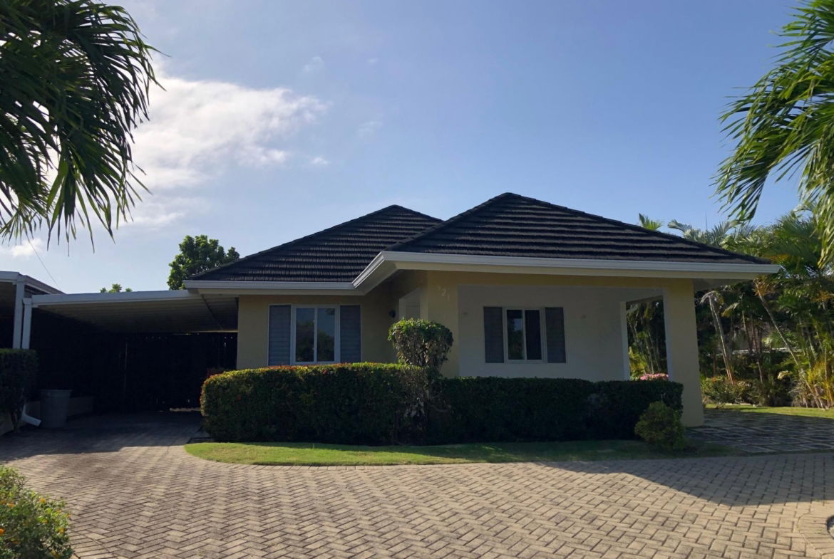 First image of 321 Guava Road in Richmond, St. Ann, Jamaica - property is For Rent