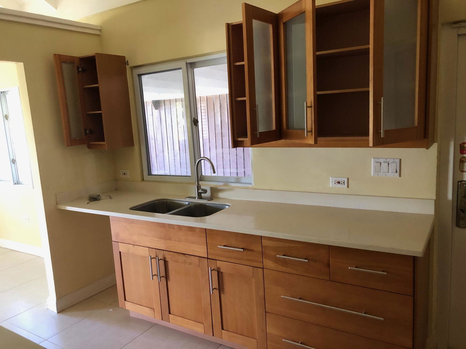 Unfurnished-3-Bed-2-Bath-House-for-Rent-in-Richmond-Estate-St.-Ann-Jamaica Ninth image of 321 Guava Road in Richmond, St. Ann, Jamaica - property is For Rent