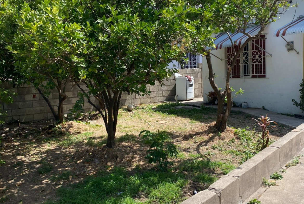 Third image of 300 Apollo Avenue in Horizon Park, St. Catherine, Jamaica - property is For Sale