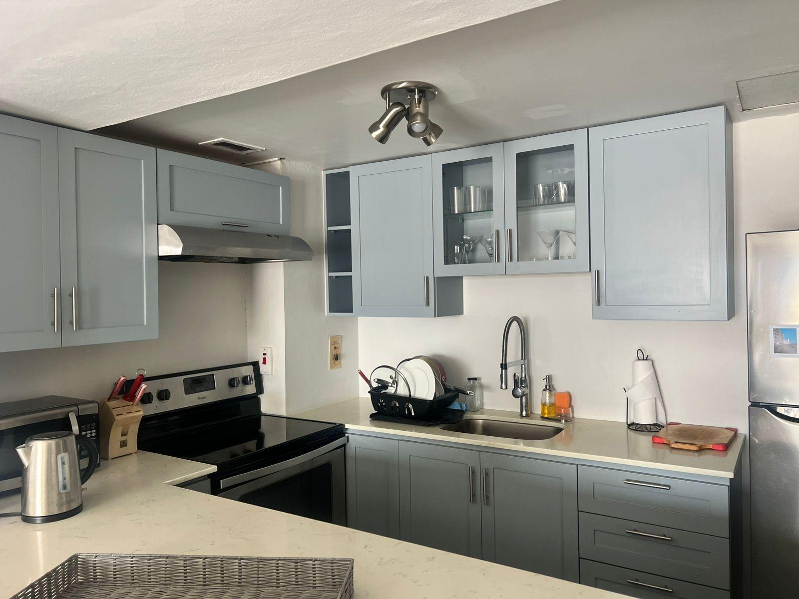 Eighth image of 8g-1-3 Kings Street in KINGSTON, Kingston, Jamaica - property is For Rent