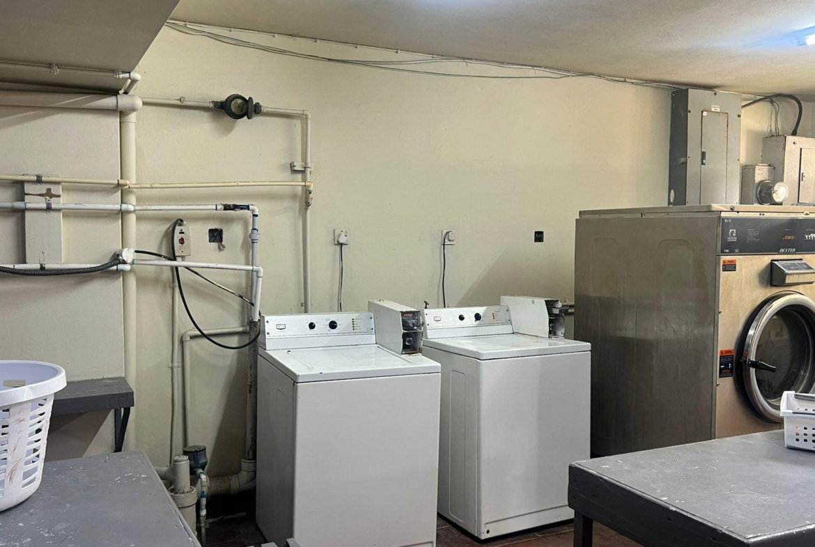Twenty-Fourth image of 8g-1-3 Kings Street in KINGSTON, Kingston, Jamaica - property is For Rent