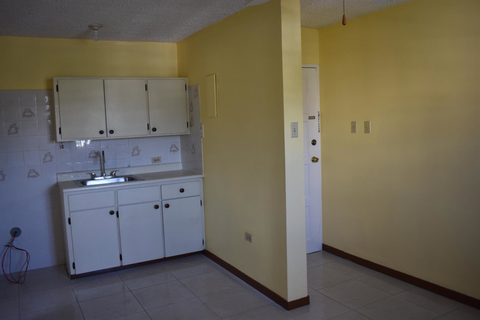 1-Bedroom-Apartment-for-Rent-at-Oaklands-Constant-Spring-Rd-St.-Andrew Fourteenth image of 114-116 Constant Spring Road, Oak in Kingston 8, St. Andrew, Jamaica - property is For Rent