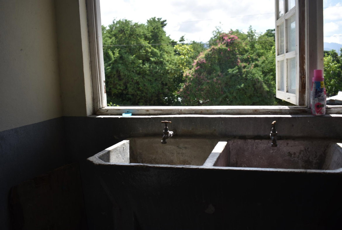 Eighteenth image of 114-116 Constant Spring Road, Oak in Kingston 8, St. Andrew, Jamaica - property is For Rent