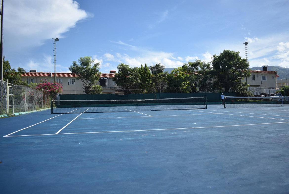 Twentieth image of 114-116 Constant Spring Road, Oak in Kingston 8, St. Andrew, Jamaica - property is For Rent