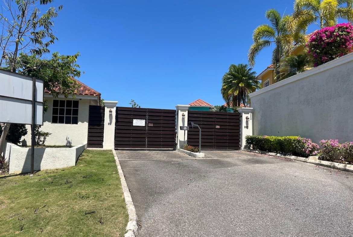Ninth image of 5- Bogue Heights, Mobay in Montego Bay, St. James, Jamaica - property is For Rent