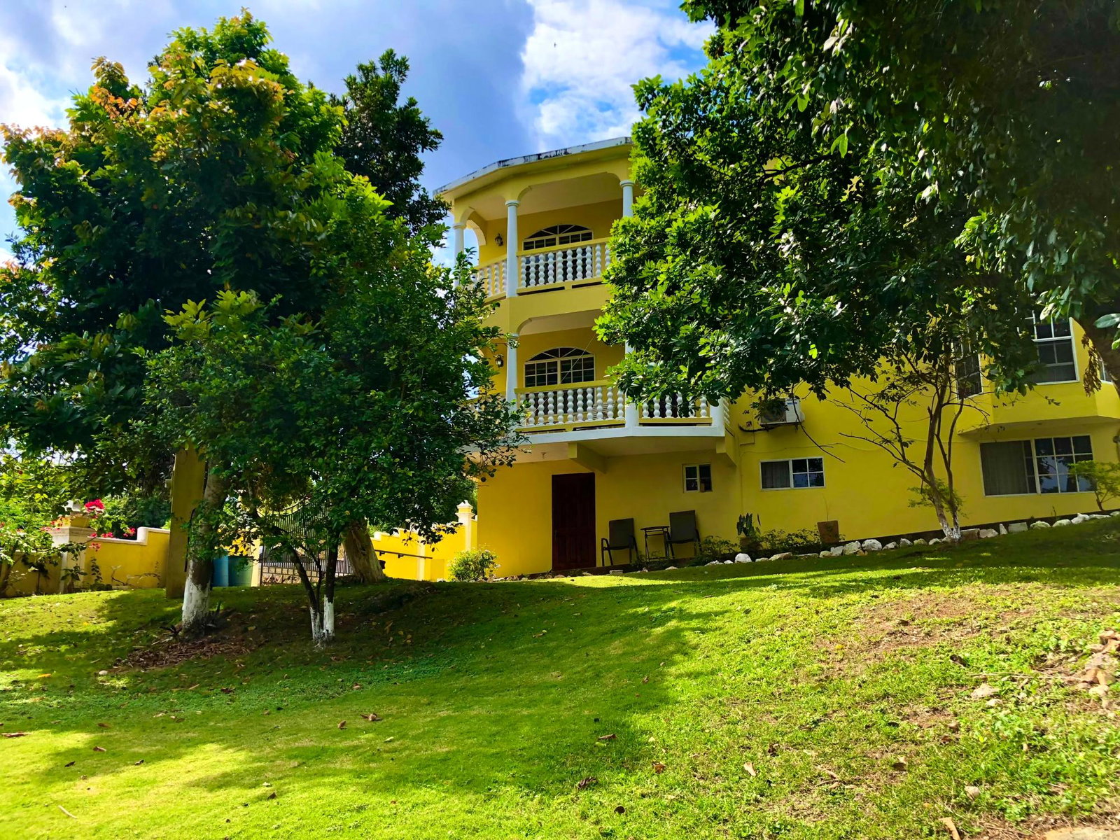 Fourth image of Apt 1-25 Hague & Clifton in HAGUE HOUSING SCHEME, Trelawny, Jamaica - property is For Rent