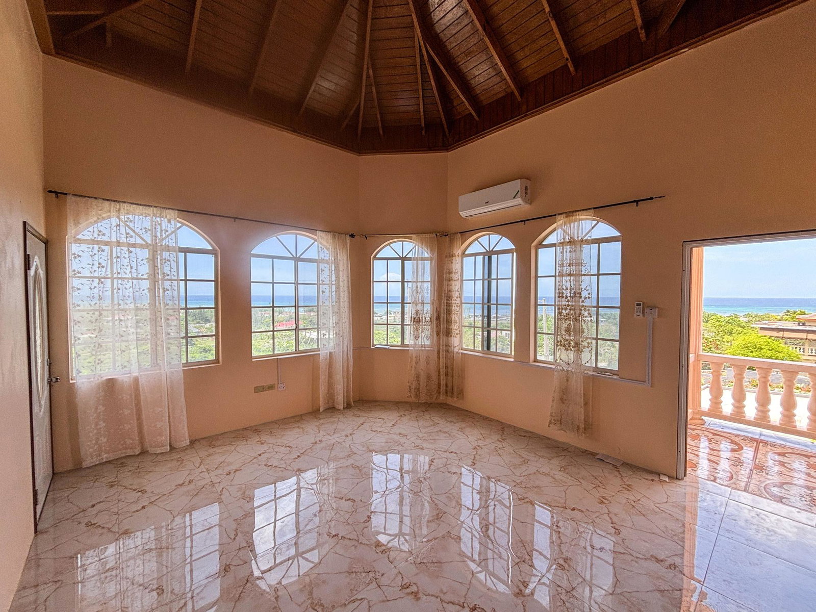 Fourth image of 148 Wiltshire in Wiltshire, St. James, Jamaica - property is For Rent