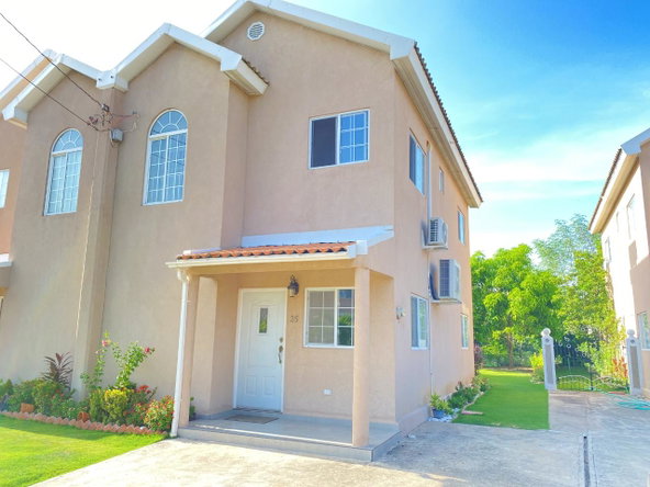 Second image of 35 Hampstead Way in Greater Portmore, St. Catherine, Jamaica - property is For Rent